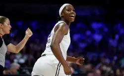 Kaila Charles finds redemption with Valkyries in career night vs. Wings
